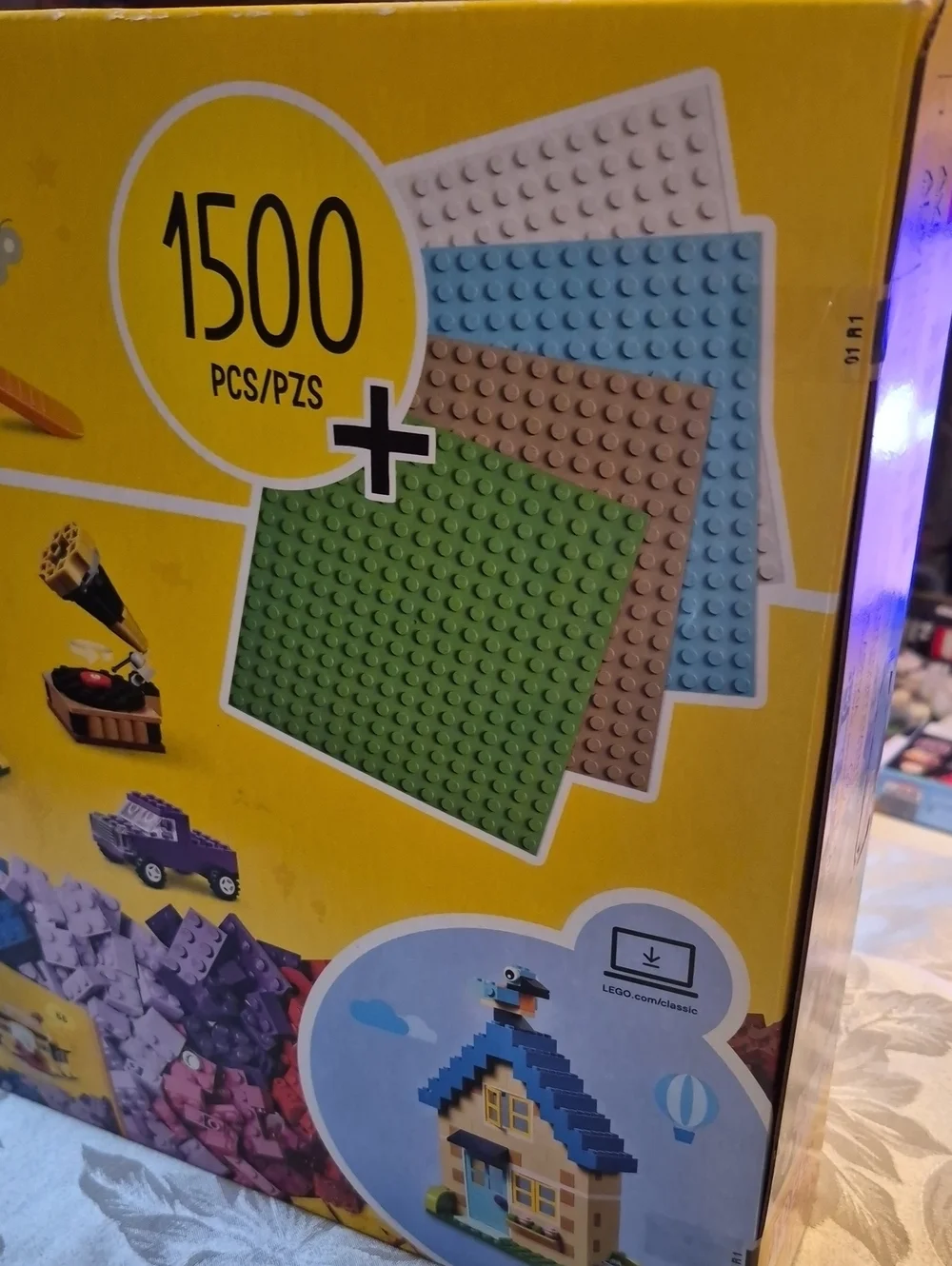 Lego Classic #11717 Bricks Bricks Plates • 1504 Pcs•New Factory Sealed•Retired
